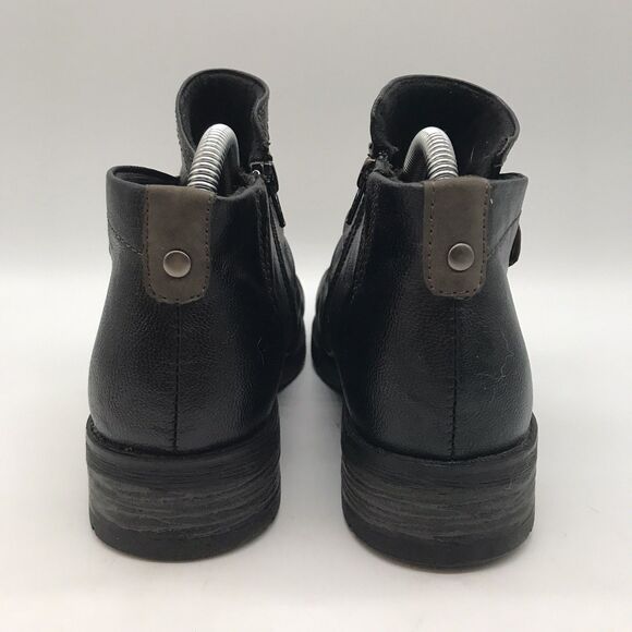 Earth Origins Natalie Boot Women's 8.5W Black Faux Leather Side Zip Ankle Bootie - Picture 4 of 13